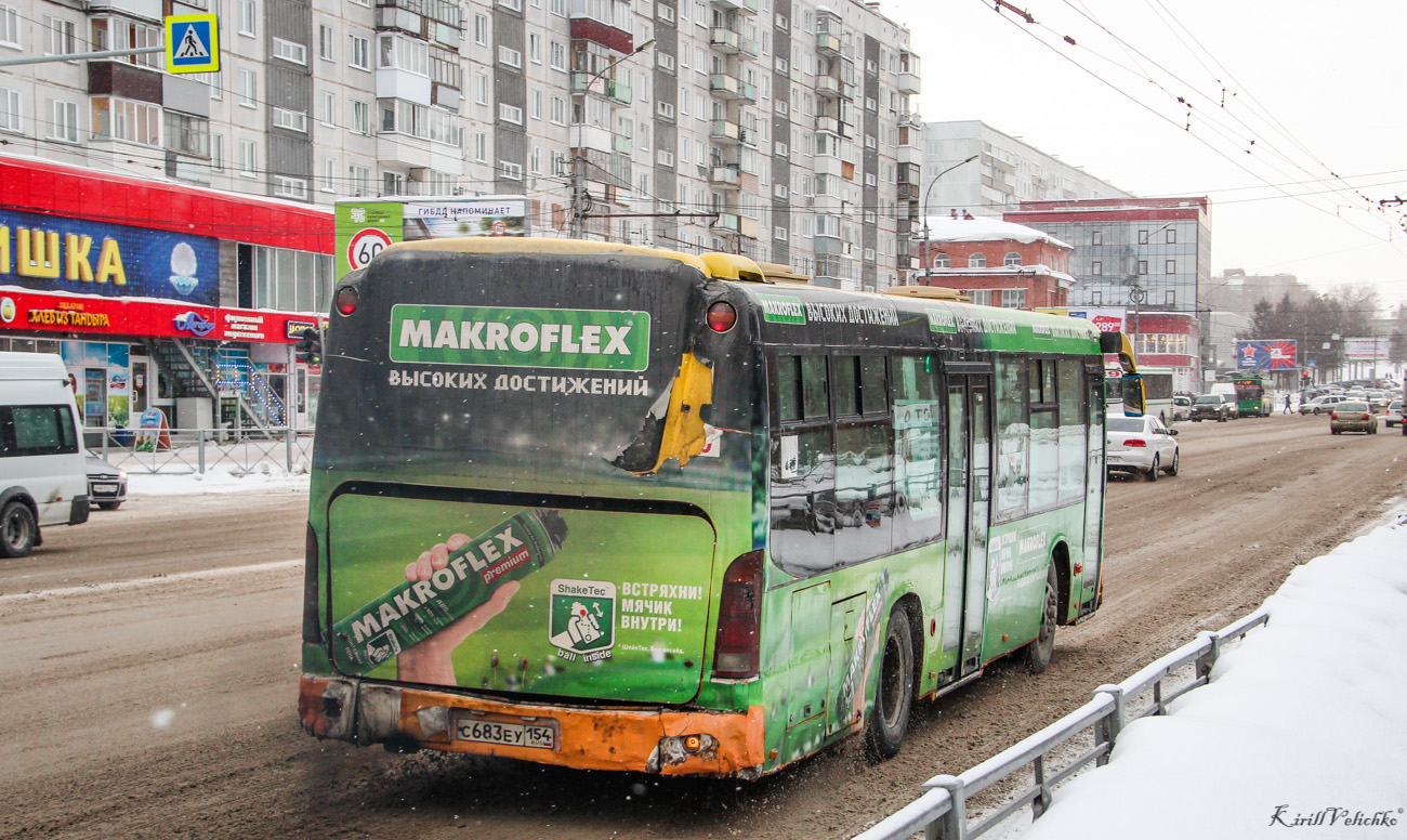 Новосибирская область, Zhong Tong LCK6103G-2 № С 683 ЕУ 154