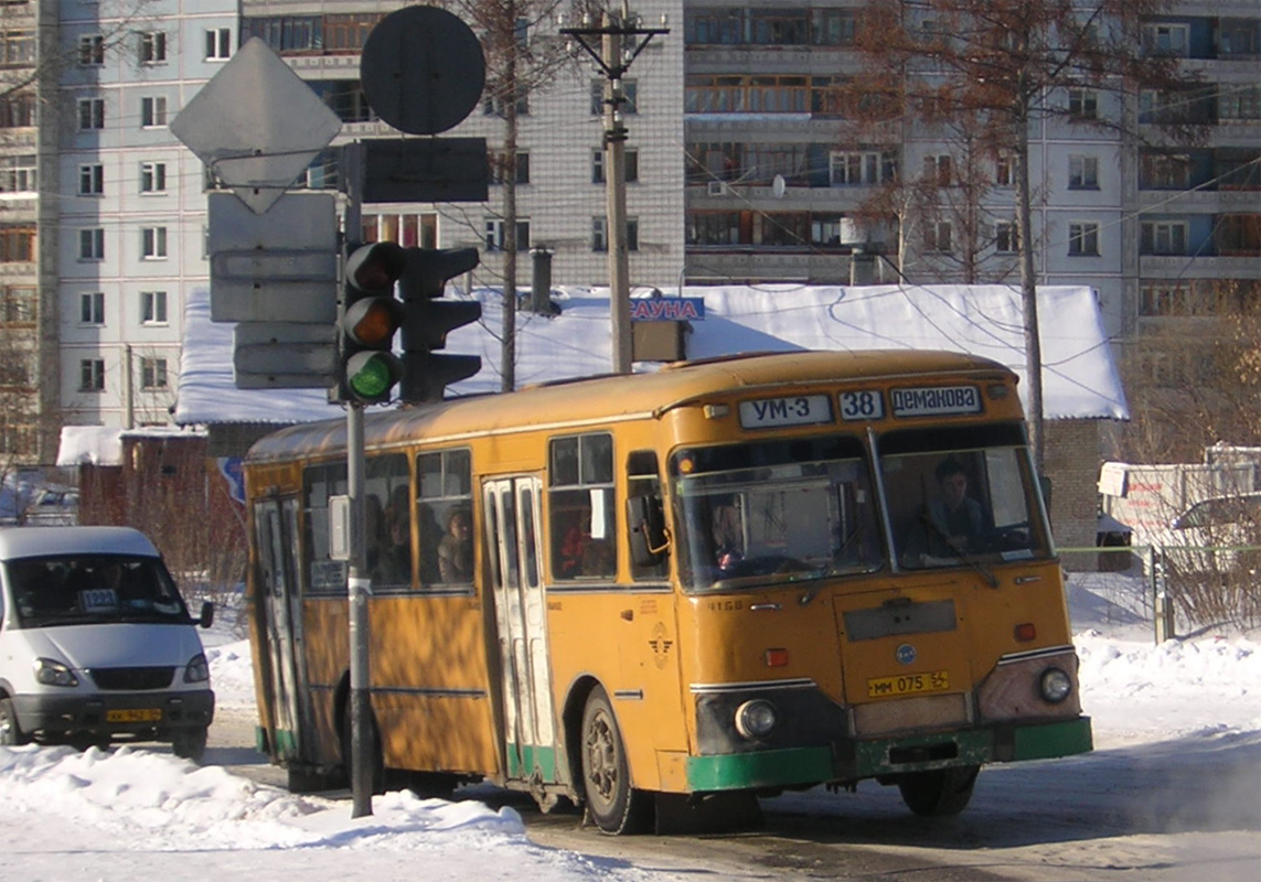 Novosibirsk region, LiAZ-677M # 4158