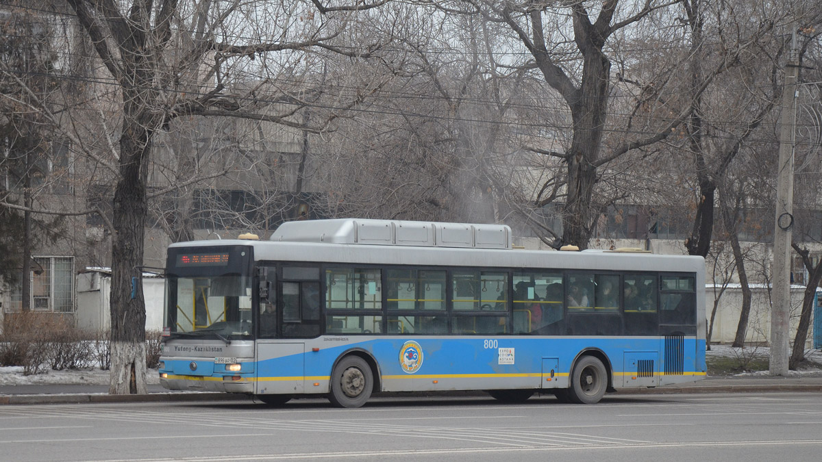 Алматы, Yutong ZK6118HGA № 800