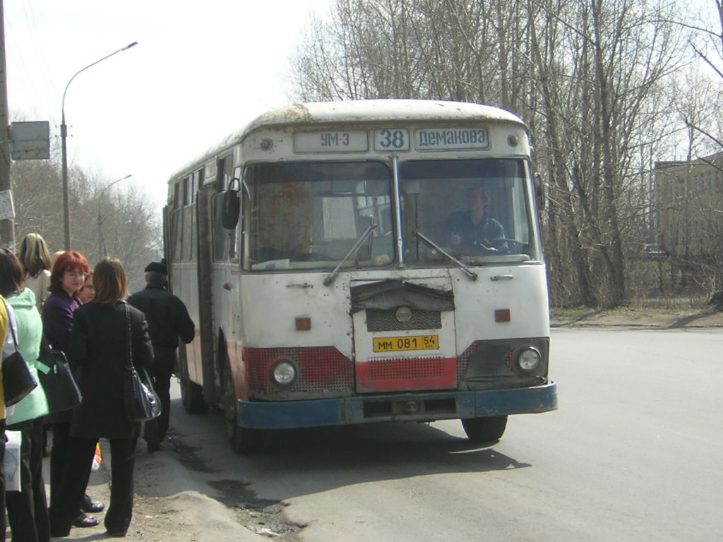 Novosibirsk region, LiAZ-677M Nr. 4111