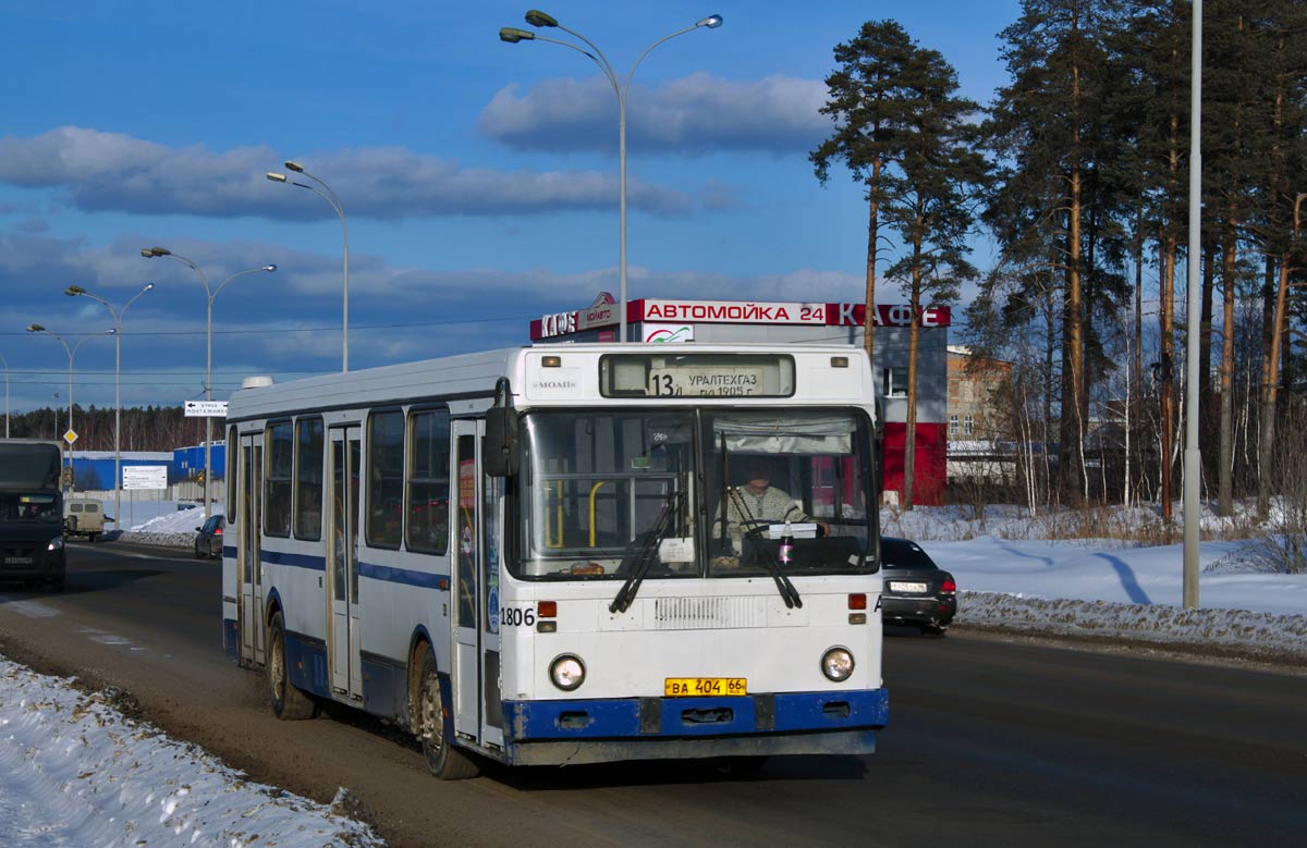 Свердловская область, ЛиАЗ-5256.45 № 1806