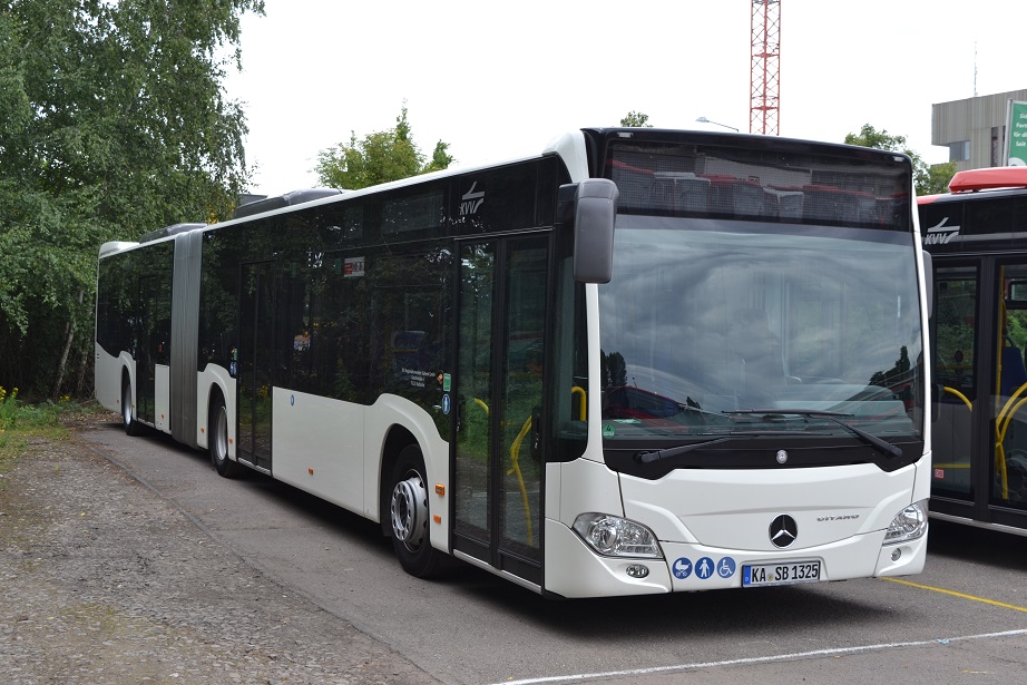 Баден-Вюртемберг, Mercedes-Benz Citaro C2 G № KA-SB 1325