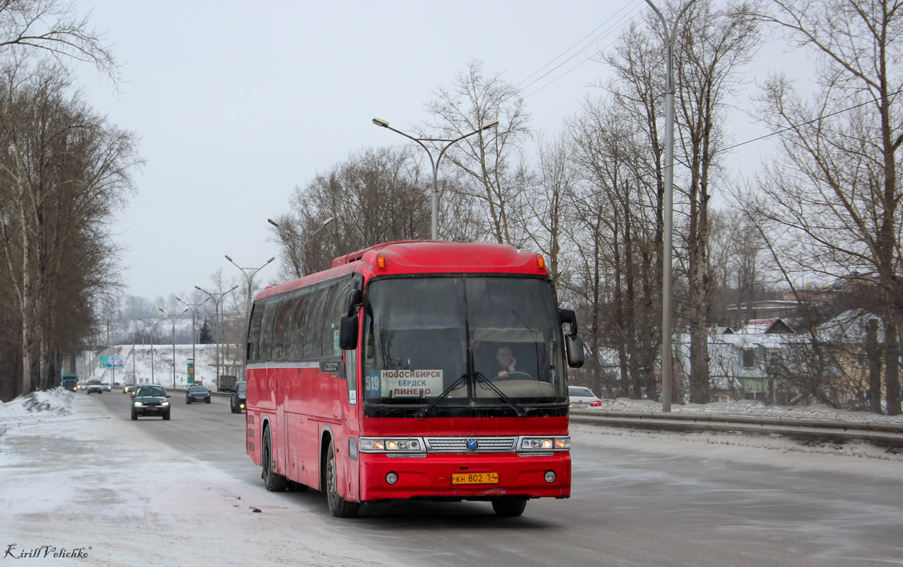 Новосибирская область, Kia KM948 Granbird Greenfield № КН 802 54