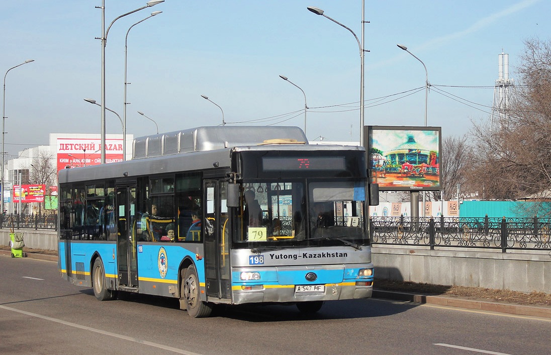 Алматы, Yutong ZK6120HGM № 198