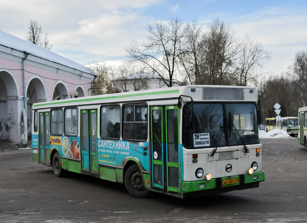 Тверская область, ЛиАЗ-5256.35 № АА 889 69