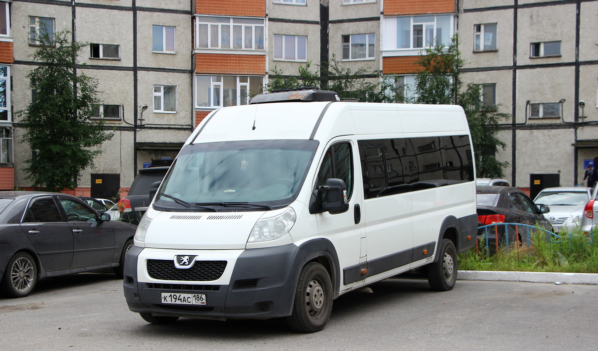 Ханты-Мансийский АО, Нижегородец-2227SL (Peugeot Boxer) № К 194 АС 186