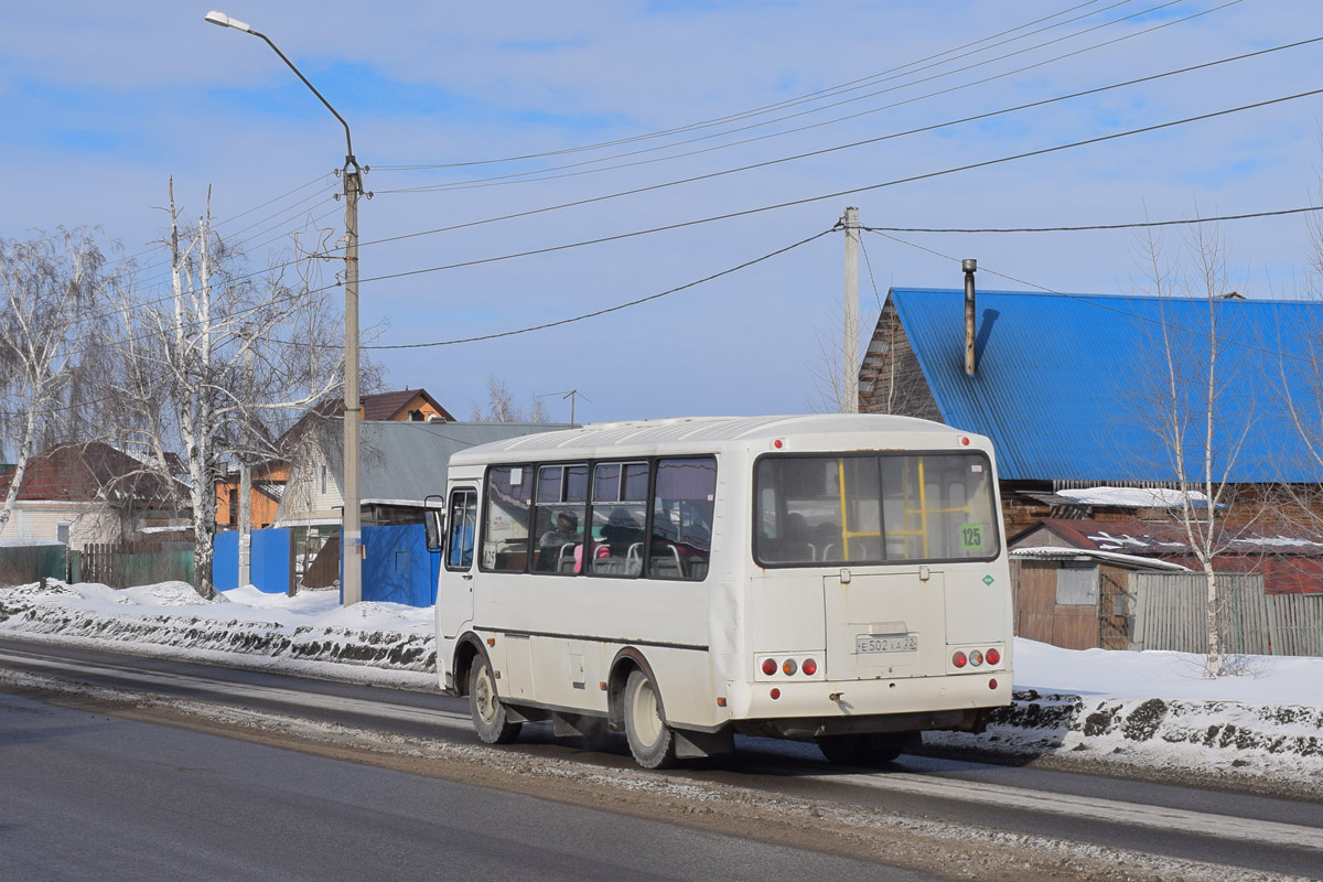 Алтайский край, ПАЗ-32054 № Е 502 ХА 22