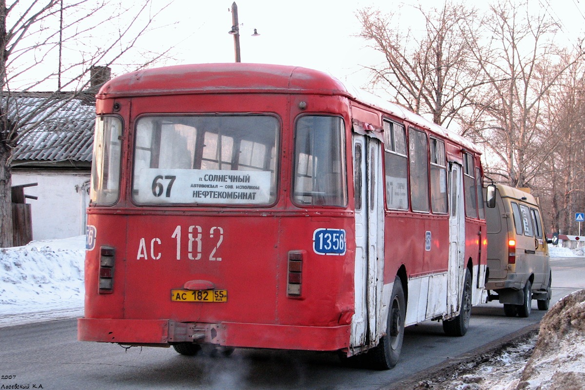 Omsk region, LiAZ-677M # 1356