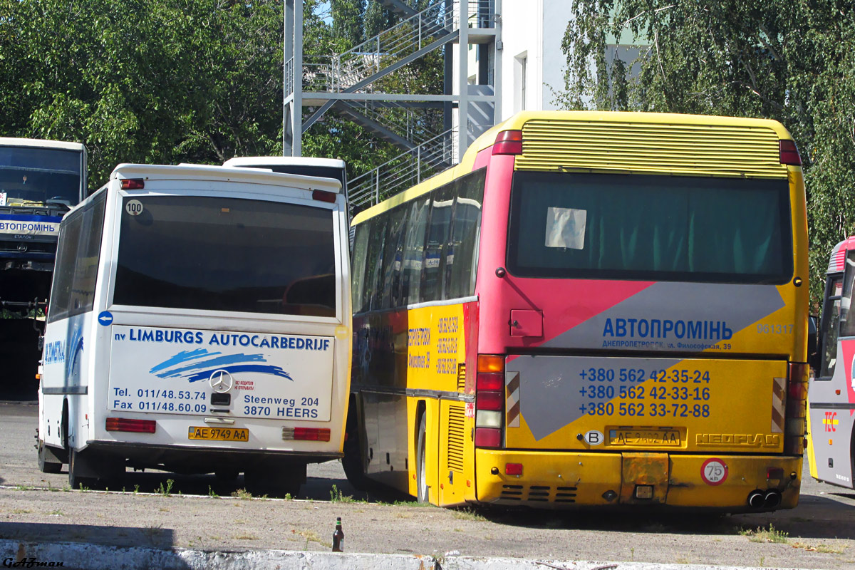 Днепропетровская область, Ernst Auwärter Teamstar № AE 9749 AA; Днепропетровская область, Neoplan N316Ü Transliner № AE 9402 AA