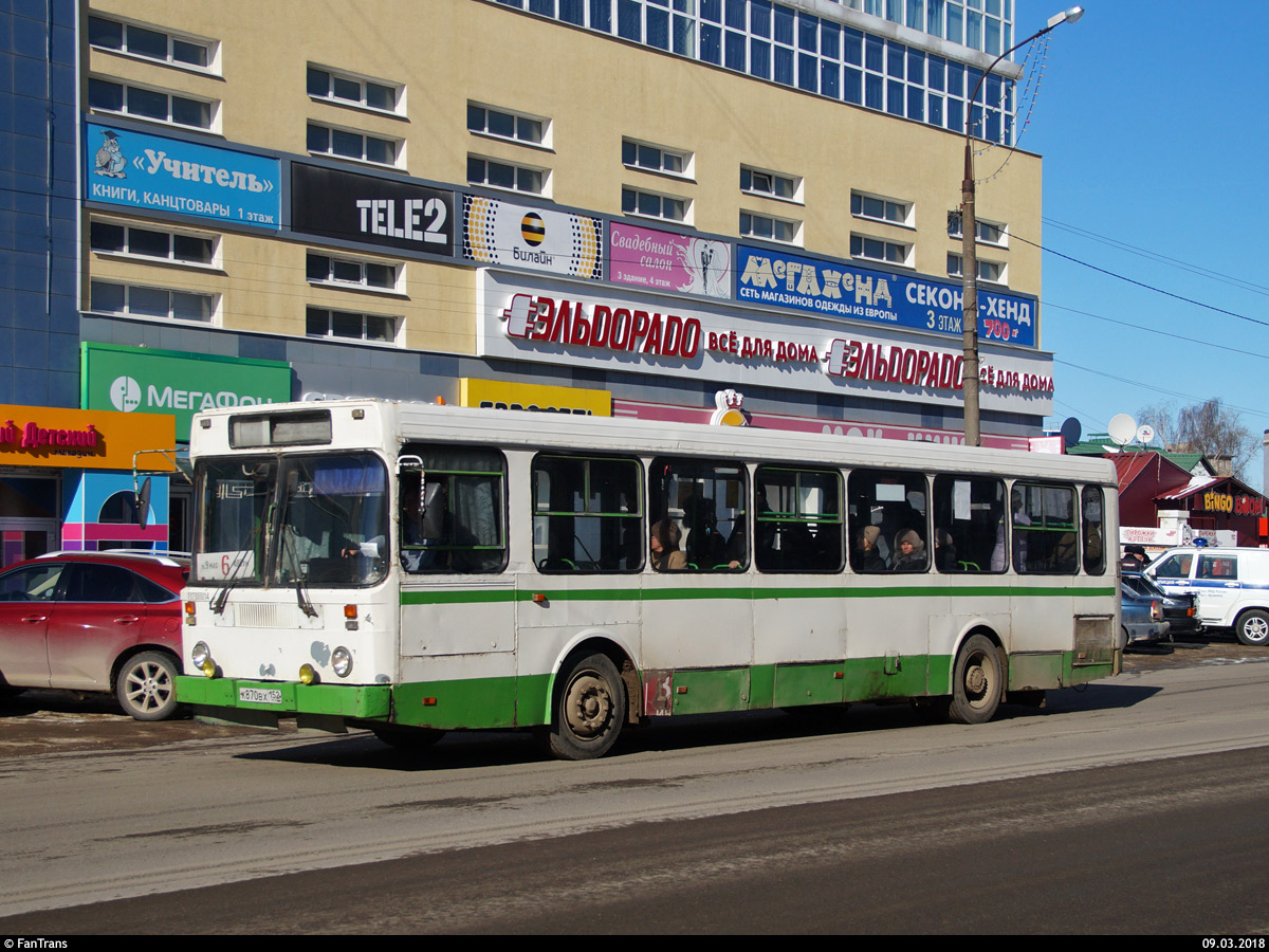 Nyizsnyij Novgorod-i terület, LiAZ-5256.00 sz.: К 870 ВХ 152