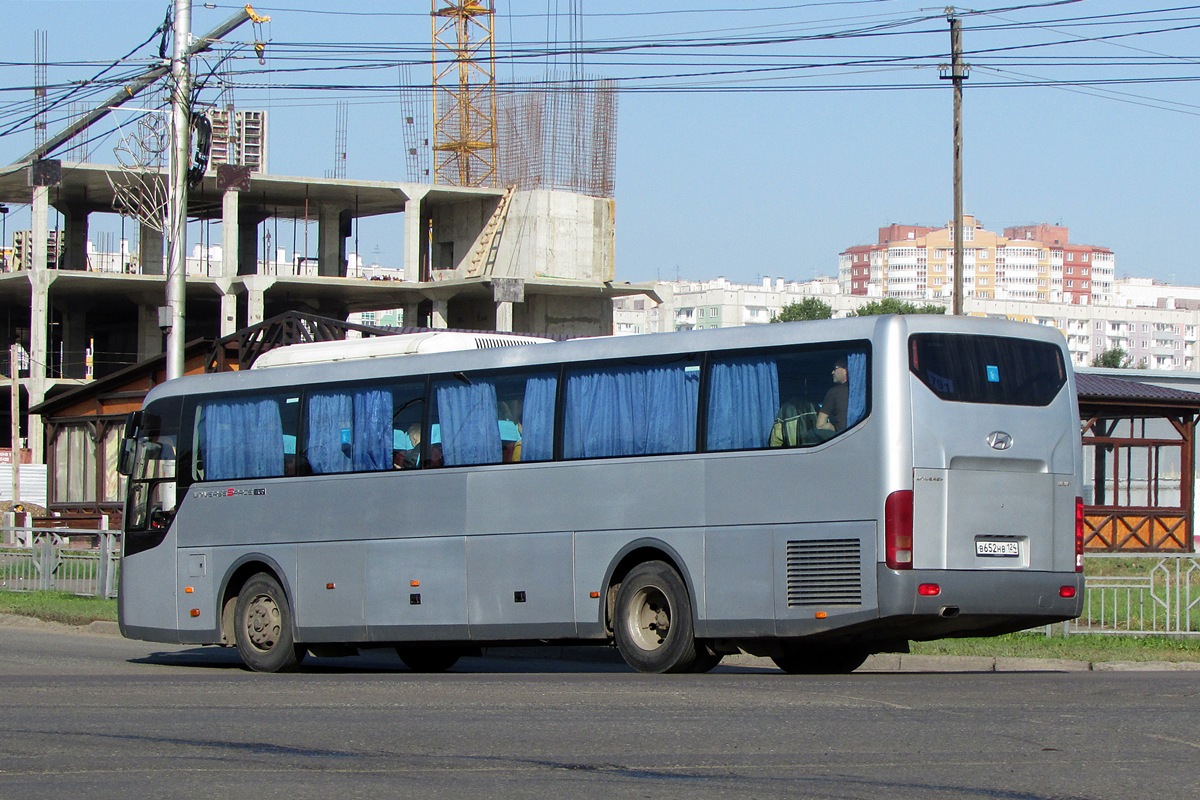 Красноярский край, Hyundai Universe Space Luxury № В 652 НВ 124