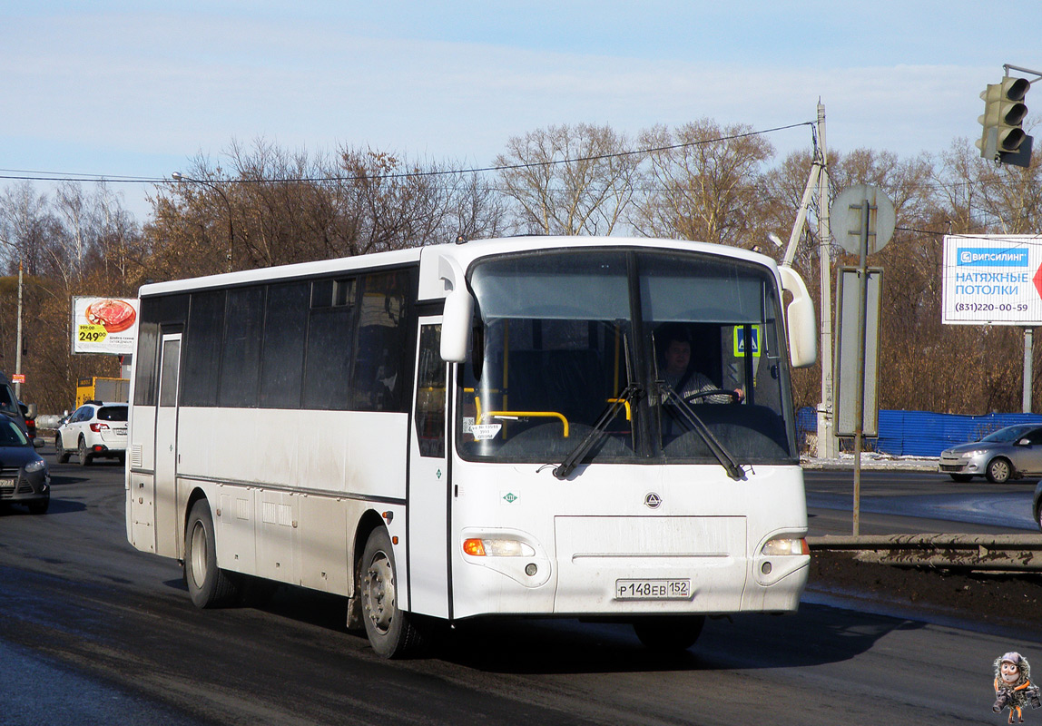Нижегородская область, КАвЗ-4238-22 № Р 148 ЕВ 152