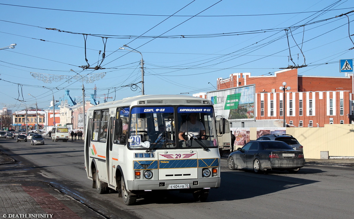 Oblast Tomsk, PAZ-32054 Nr. Е 404 УВ 70