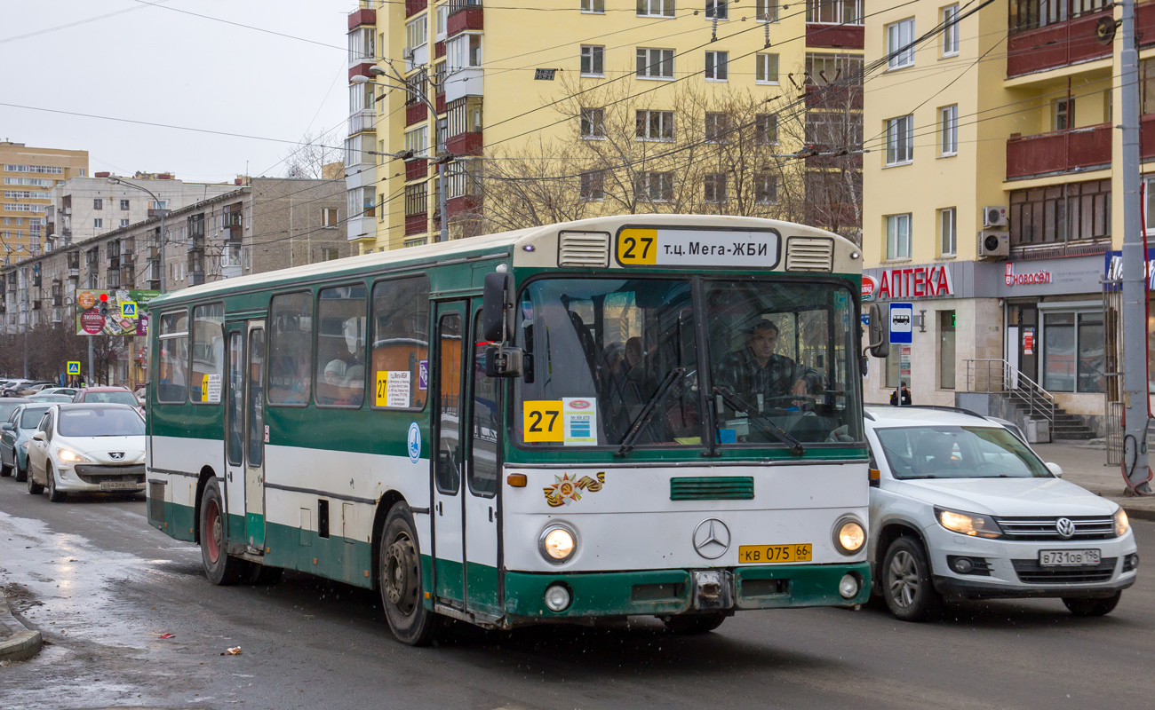 Sverdlovsk region, Mercedes-Benz O305 # КВ 075 66