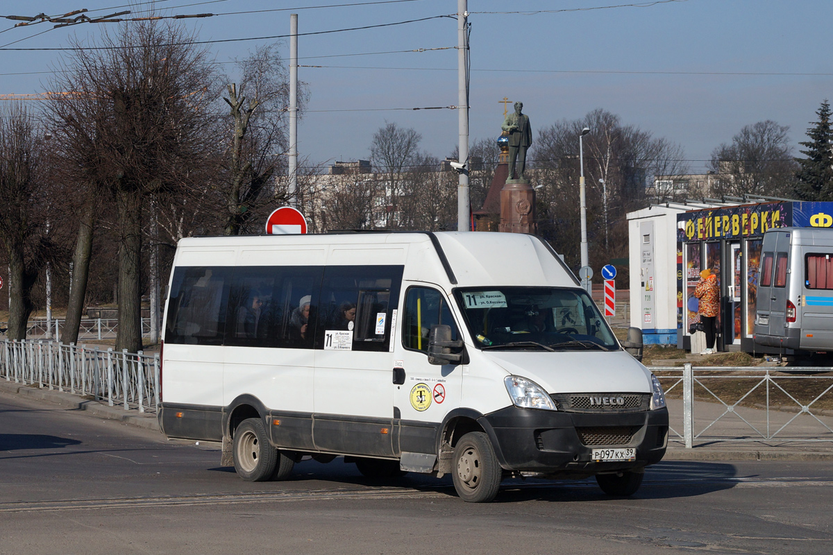 Калининградская область, Нижегородец-2227UU (IVECO Daily) № 005