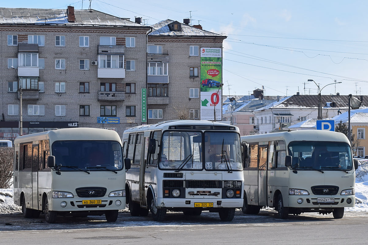 Алтайский край, ПАЗ-32053 № АО 305 22; Алтайский край, Hyundai County SWB C08 (РЗГА) № АО 360 22; Алтайский край, Hyundai County SWB (РЗГА) № М 442 АТ 199; Алтайский край — Разные фотографии