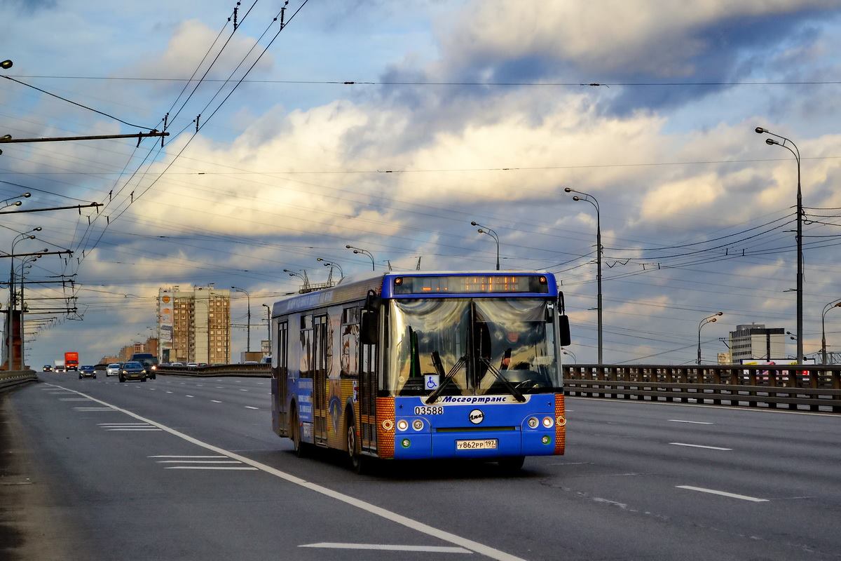 Москва, ЛиАЗ-5292.21 № 03588