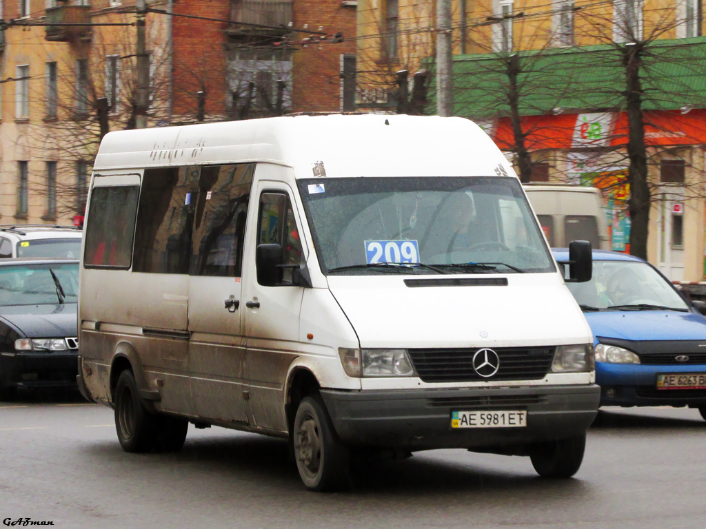 Днепропетровская область, Mercedes-Benz Sprinter W904 412D № AE 5981 ET