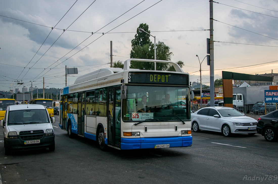 Киев, Heuliez GX217 GNV № AA 2483 OA