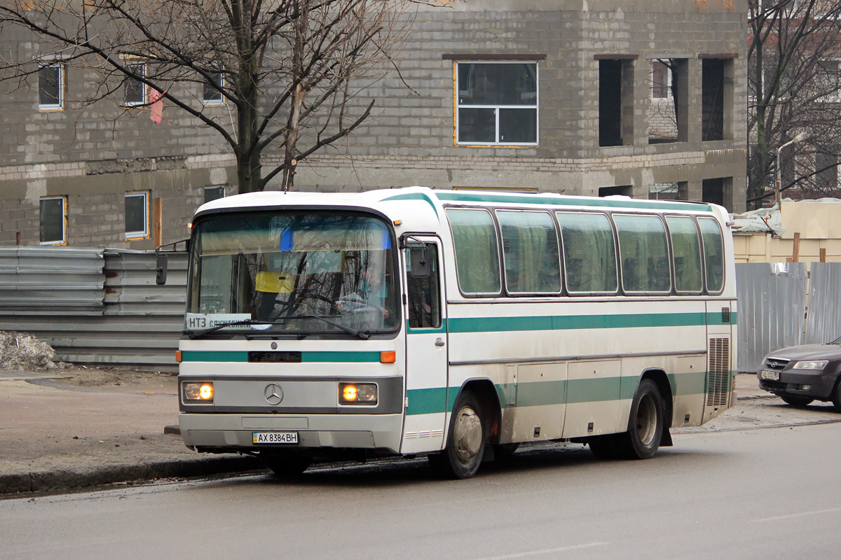 Mercedes Benz o303