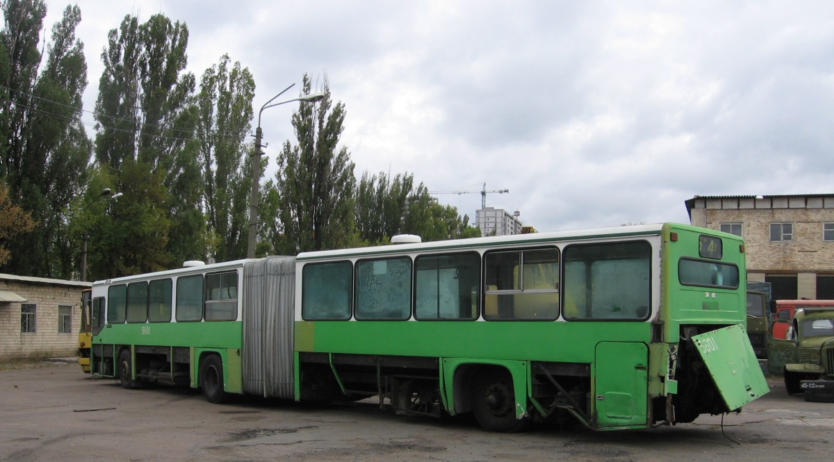 Киев, Scania CN112AL № 5601