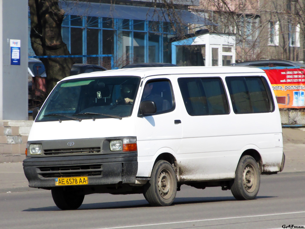 Днепропетровская область, Toyota HiAce LH104L № AE 6578 AA