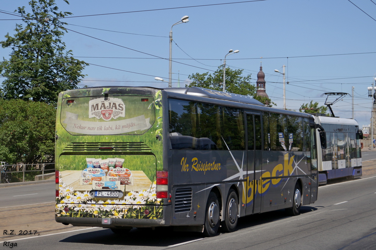 Латвия, Neoplan N316/3ÜL Euroliner № FL-4800