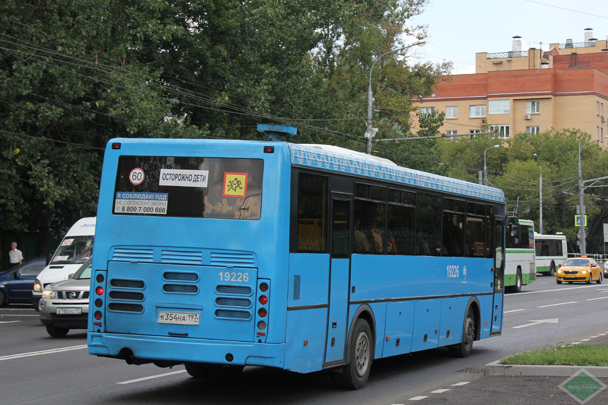 Moskau, LiAZ-5256.13 Nr. 19226