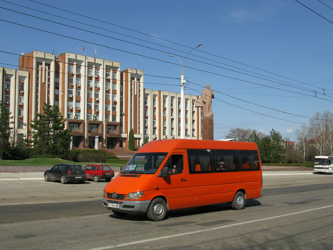 Приднестровье, Mercedes-Benz Sprinter W903 313CDI № Т 084 НВ