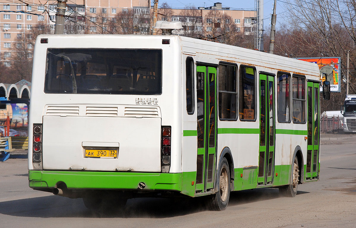 Bryansk region, LiAZ-5256.26 № 373