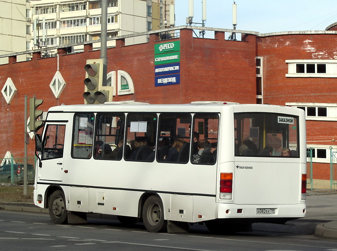 Москва, ПАЗ-320402-05 № А 082 ЕК 799