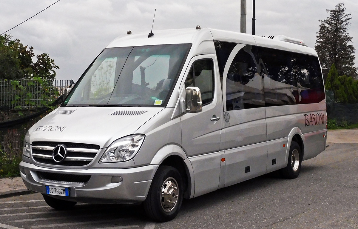 Olaszország, Car.Ind sz.: EG 796ZM