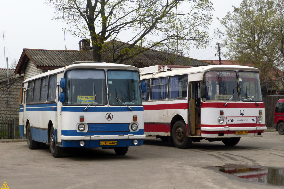 Kyiv region, LAZ-695N # 019-76 КМ