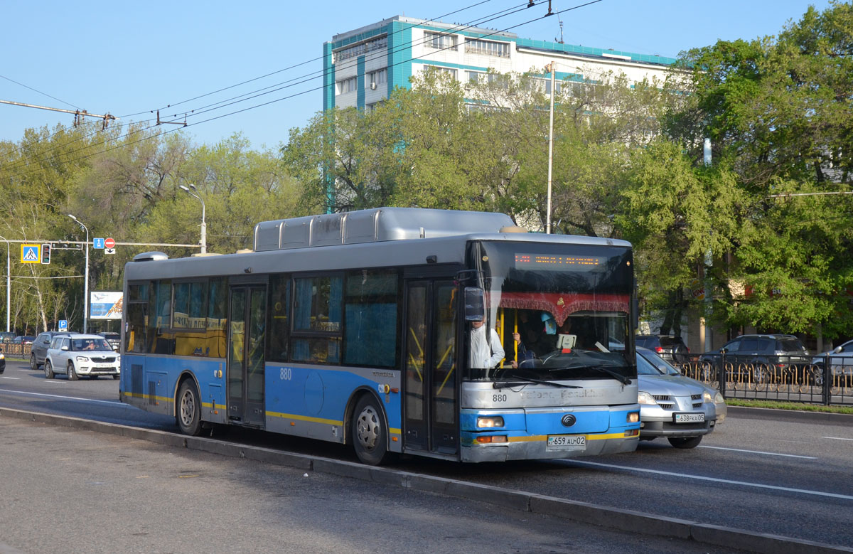 Алматы, Yutong ZK6118HGA № 880