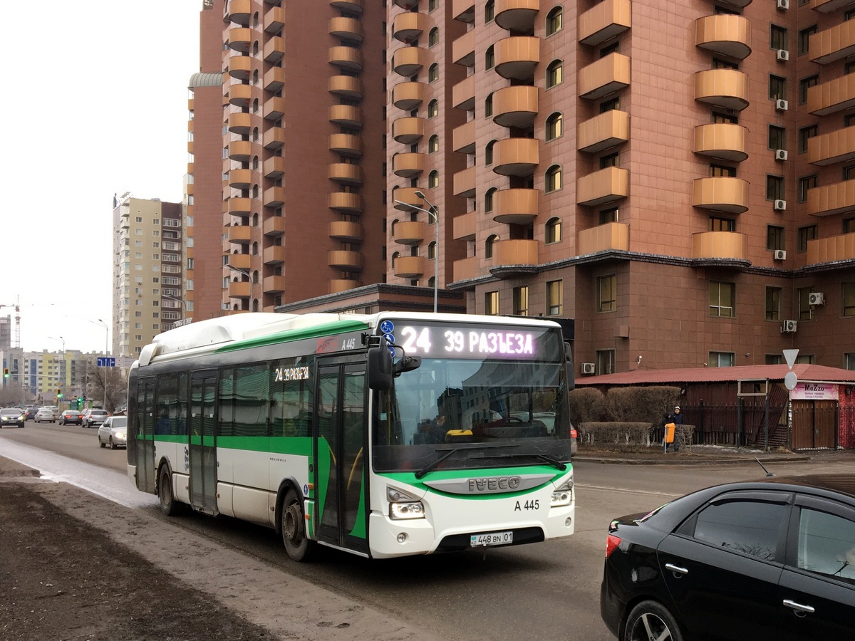 Астана, IVECO Urbanway 12M Hybrid (СарыаркаАвтоПром) № A445