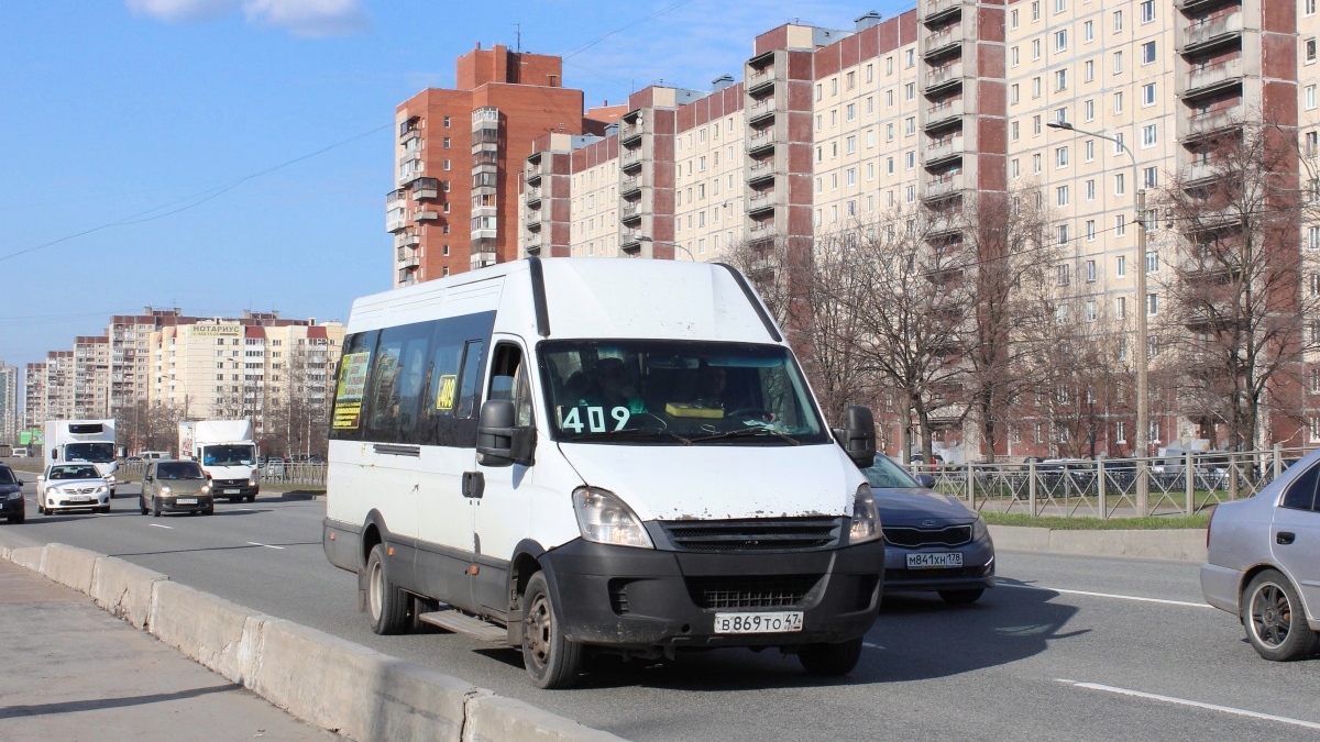 Sankt Petersburg, Nizhegorodets-2227UT (IVECO Daily) Nr В 869 ТО 47