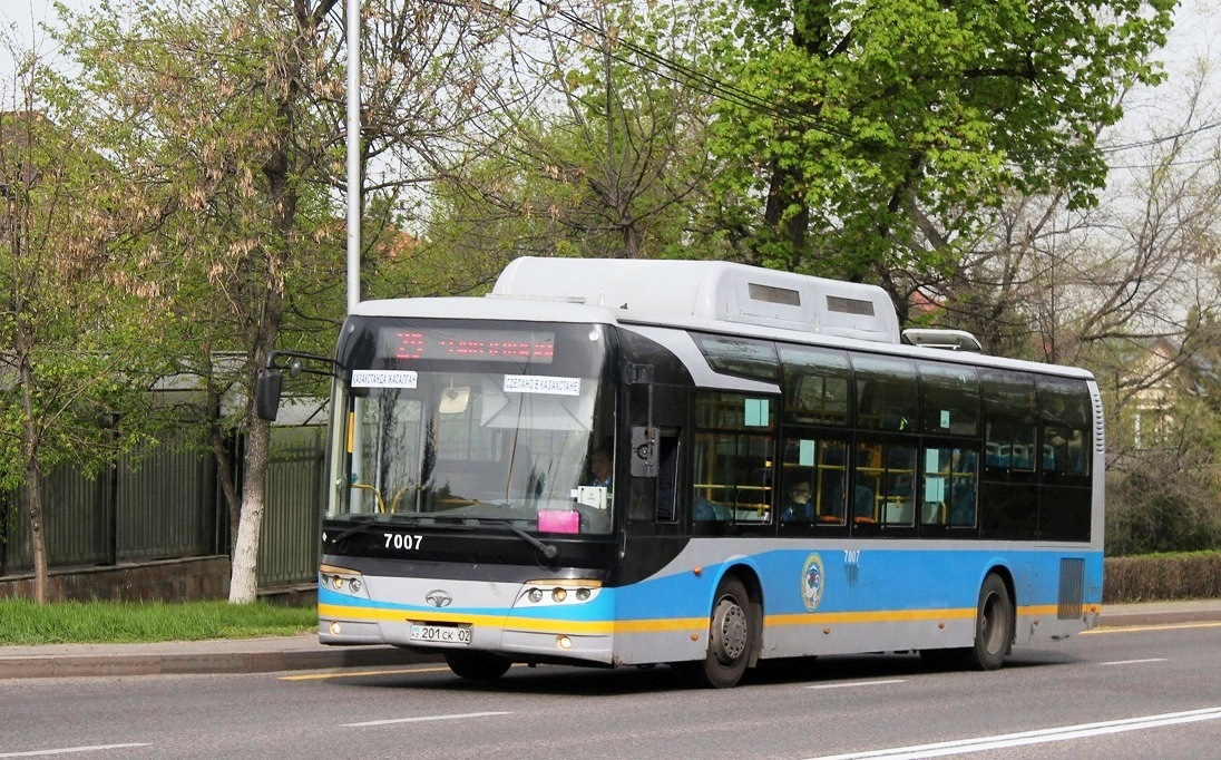 Алматы, Guilin Daewoo GDW6126CNG (СемАЗ) № 7007