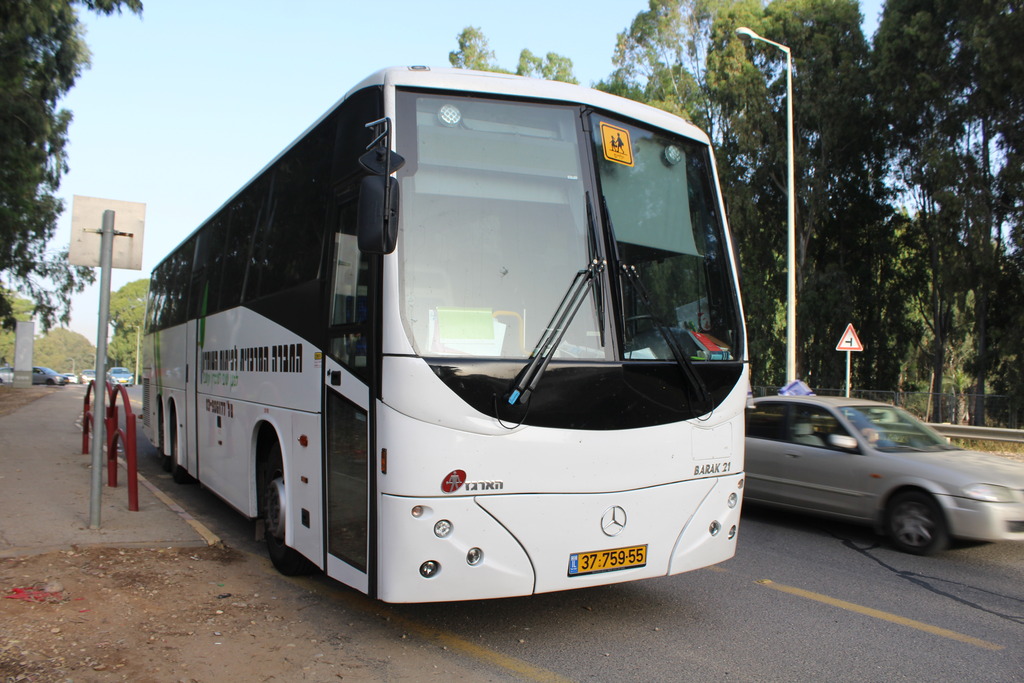Израиль, Haargaz Barak 21 Defender № 37-759-55
