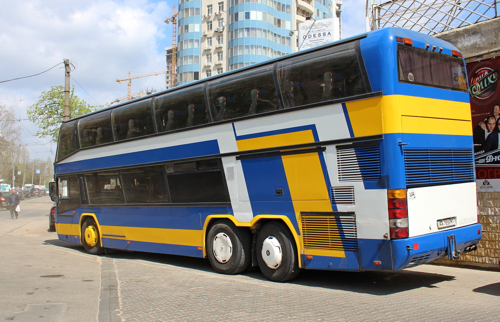 Киев, Neoplan N122/3 Skyliner № AA 7858 MT