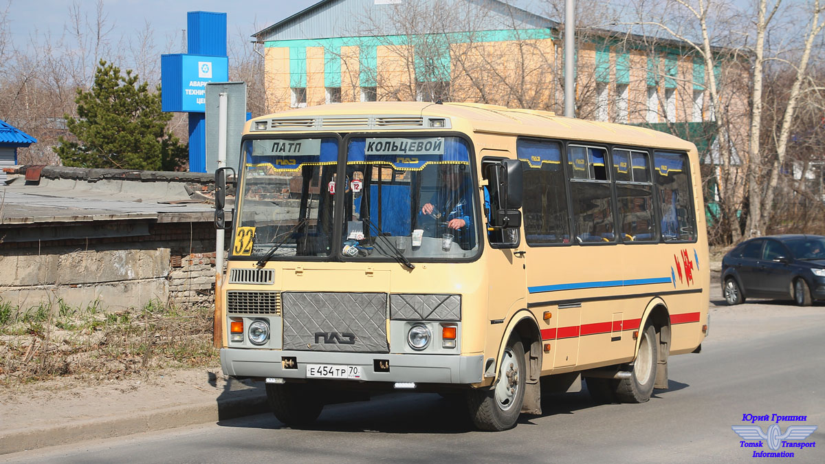 Томская область, ПАЗ-32054 № Е 454 ТР 70