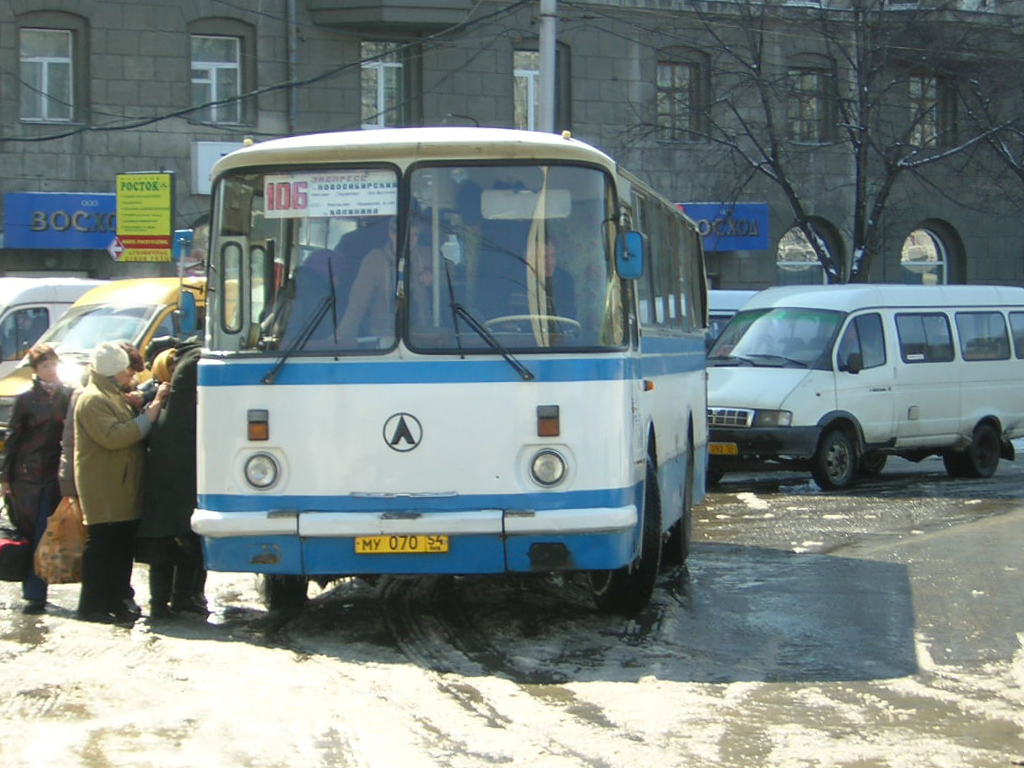 Novosibirsk region, LAZ-695N Nr. 9378