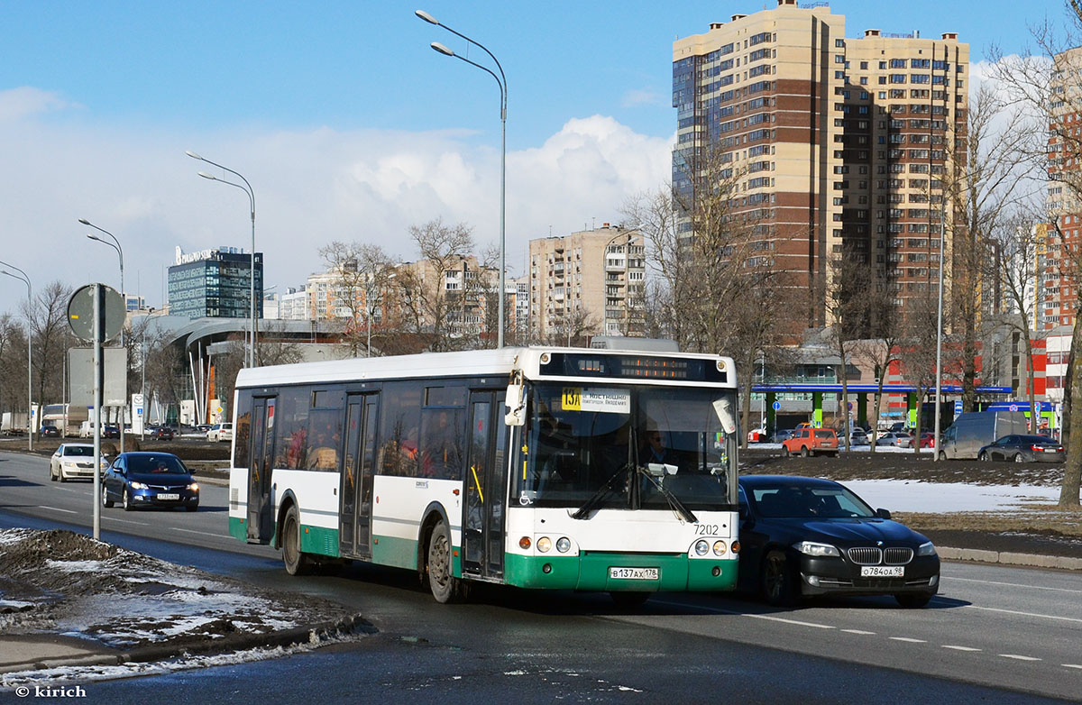 Sankt Petersburg, LiAZ-5292.20 Nr. 7202