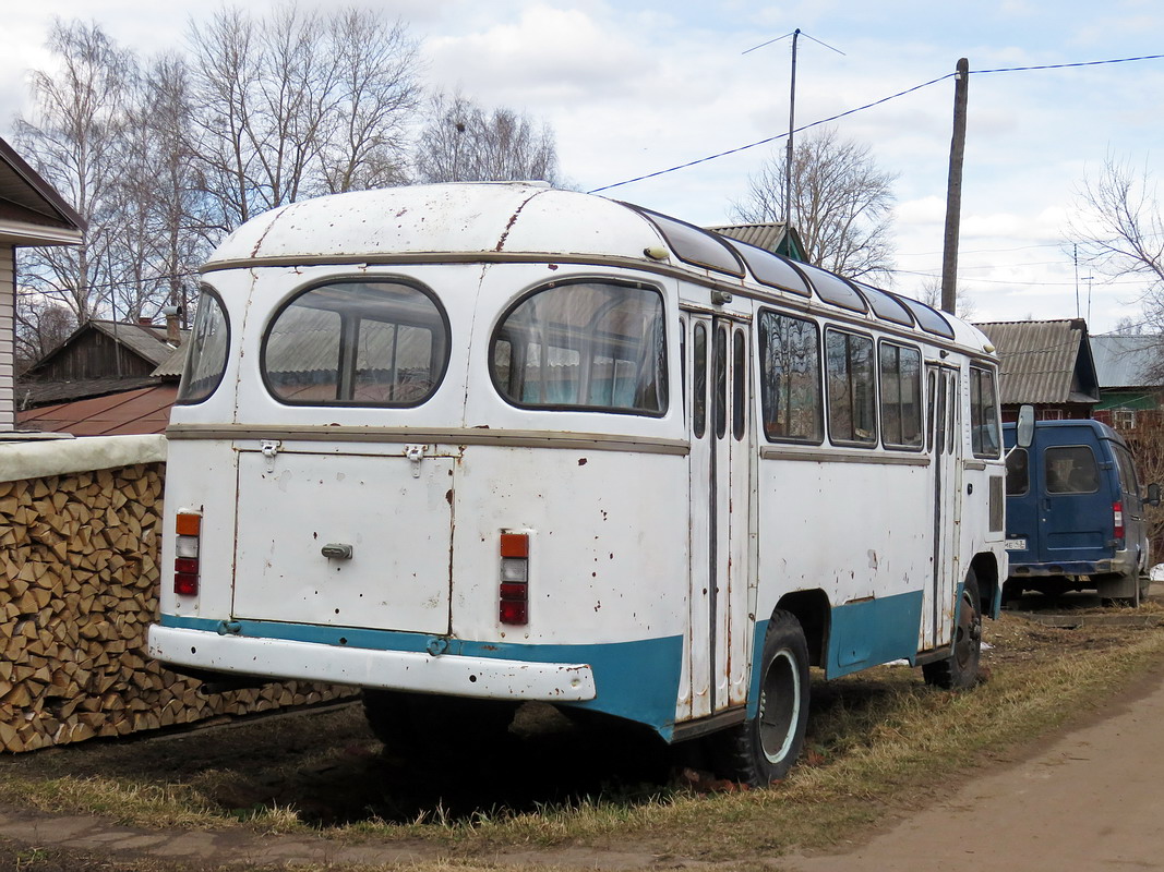 Кировская область, ПАЗ-672М № АУ 8937 43