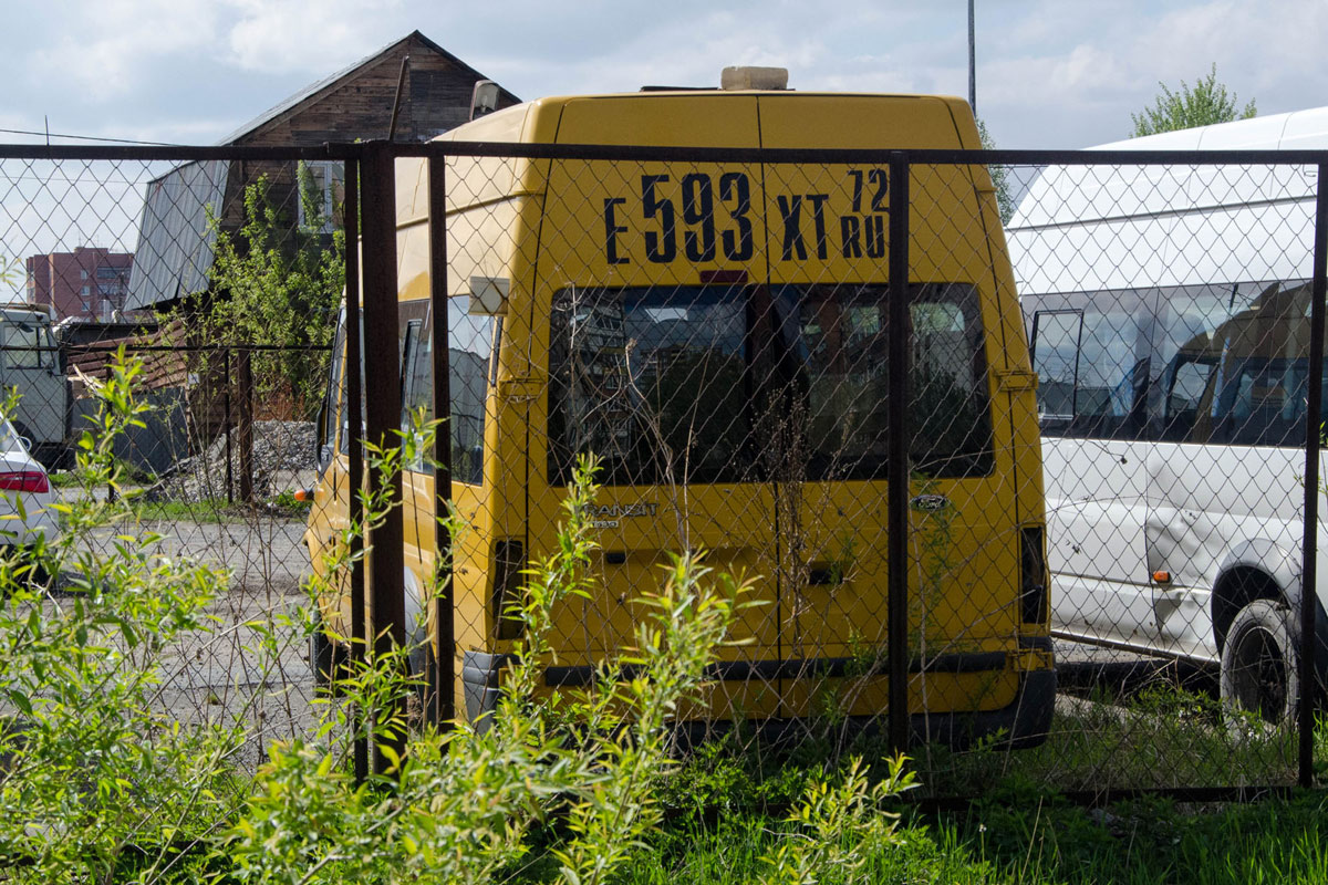 Тюменская область, Нижегородец-222702 (Ford Transit) № Е 593 ХТ 72