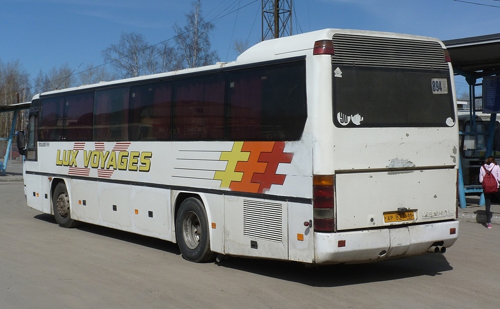 Свердловская область, Neoplan N316K Transliner № АР 827 66