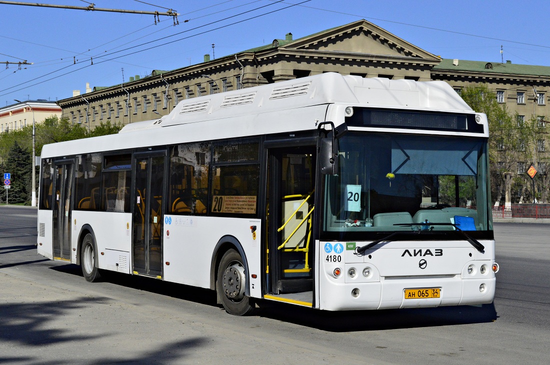 Волгоградская область, ЛиАЗ-5292.67 (CNG) № 4180