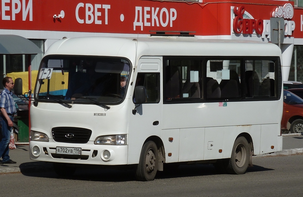 Свердловская область, Hyundai County SWB C08 (ТагАЗ) № А 702 УВ 196