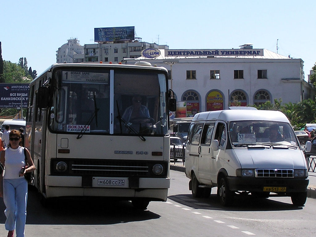 Krasnodar region, Ikarus 280.33M Nr. 315; Krasnodar region, GAZ-322132 (X89-BF3) Nr. КВ 513 23