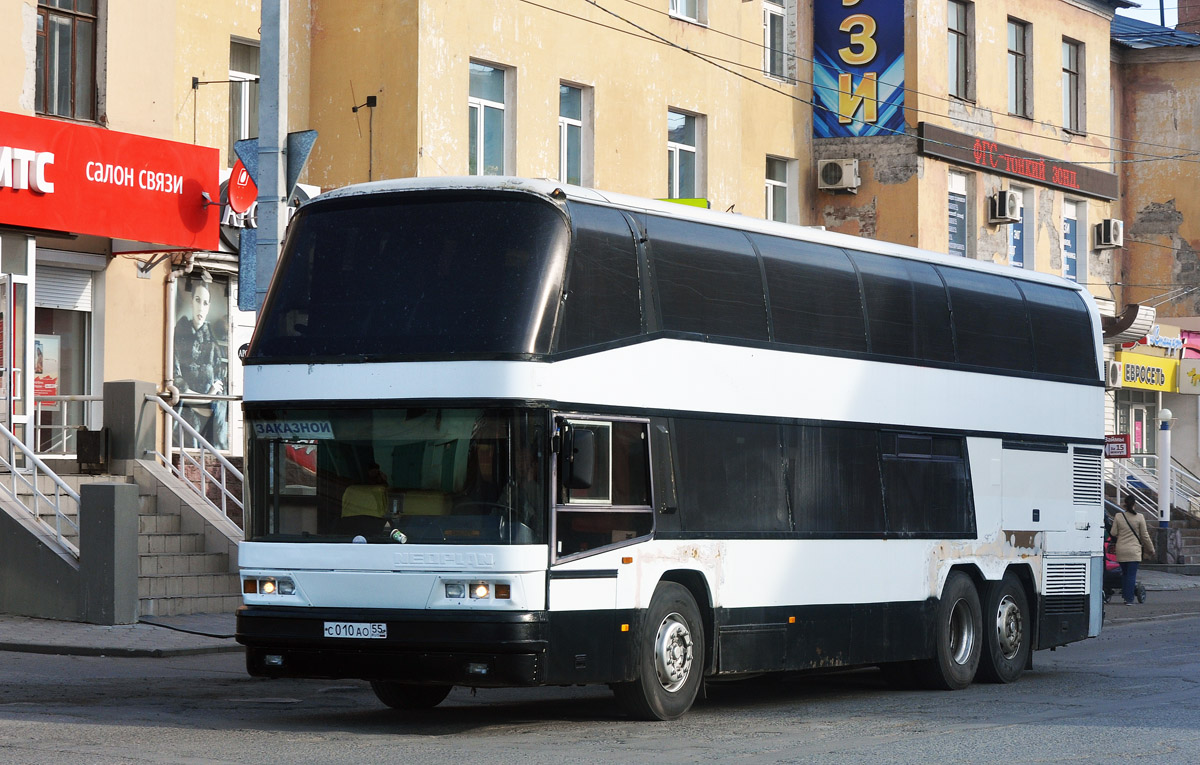 Омская область, Neoplan N122/3 Skyliner № С 010 АО 55