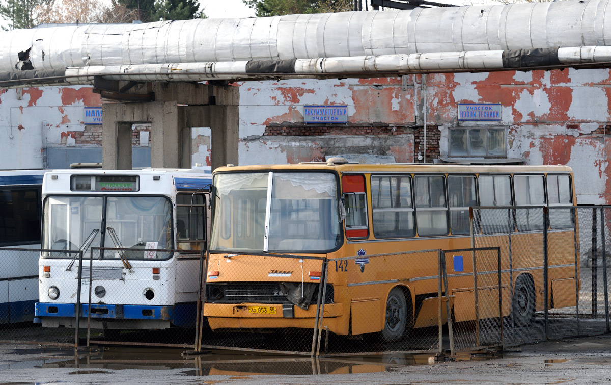 Omsk region, Ikarus 260.50 č. 142; Omsk region — Bus depots